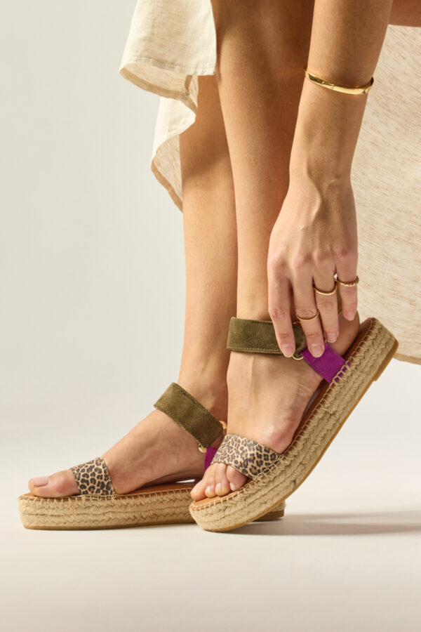 Flore Suède magenta celadon beige