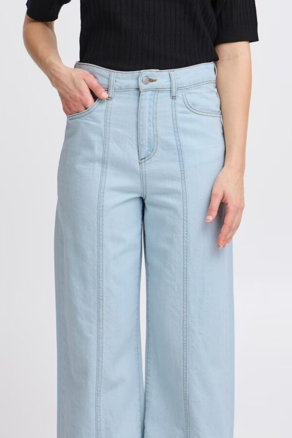 3915_959013f1-d509-4d40-b0b0-f355dc4a572a